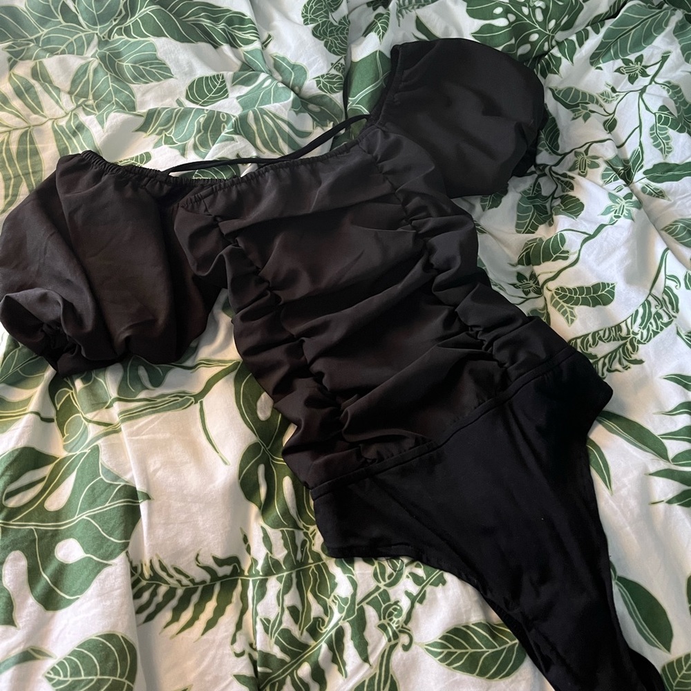 forever 21 ruched detailing cap sleeve bodysuit with lace-up back